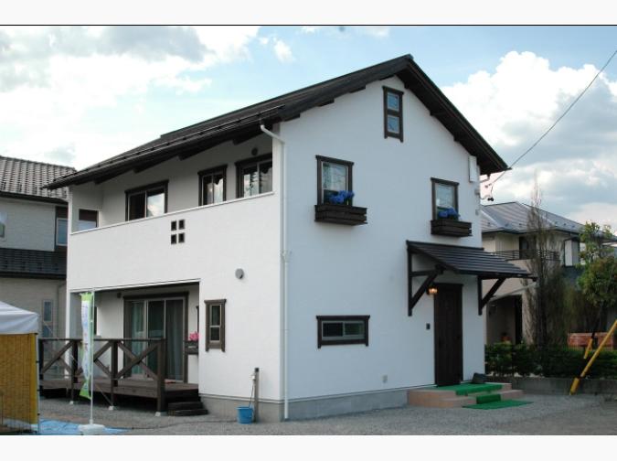 ナチュラルカントリーのおうち 安曇野市三郷の施工例 株 木族の家 ココスマ注文住宅 長野県の新築一戸建て ナチュラルカントリーのおうち 安曇野市三郷の施工例 株 木族の家 ココスマ注文住宅 長野県の新築一戸建て